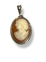 Colgante Mandile 1922 Mujer Cammei  in Plata Conchiglia 2MCICM227